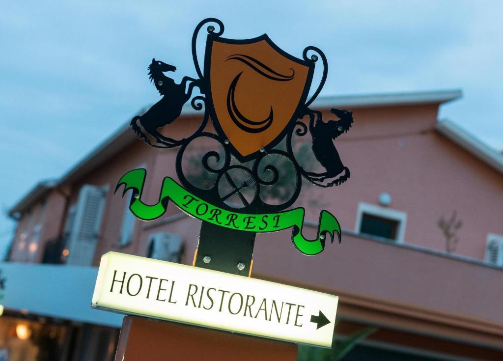 Hotel Torresi Potenza Picena Exterior foto